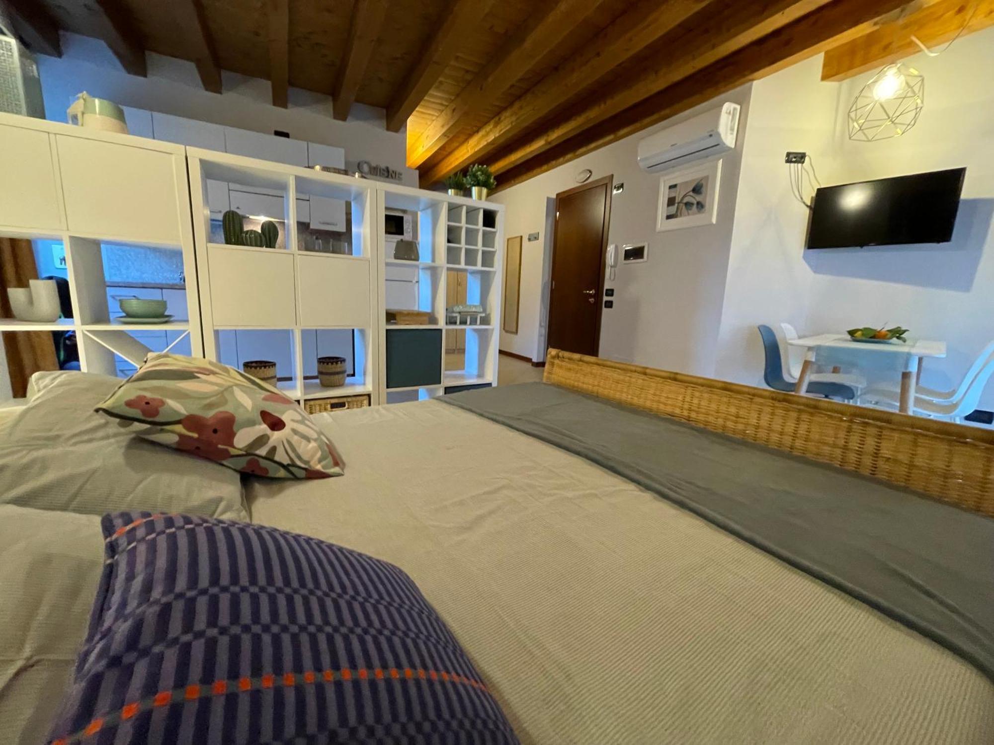 Villa Maria Apartments モニーガ・デル・ガルダ エクステリア 写真