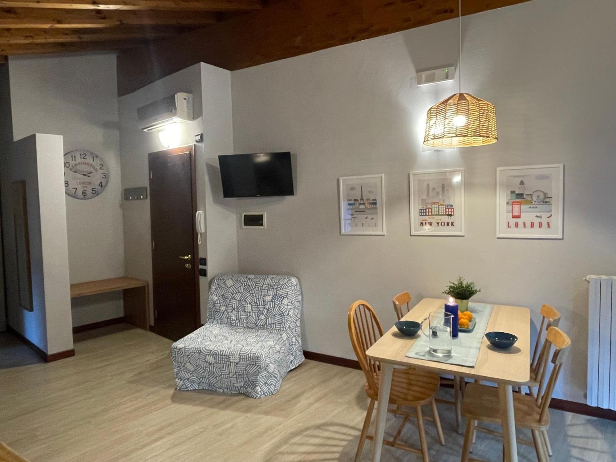 Villa Maria Apartments モニーガ・デル・ガルダ エクステリア 写真